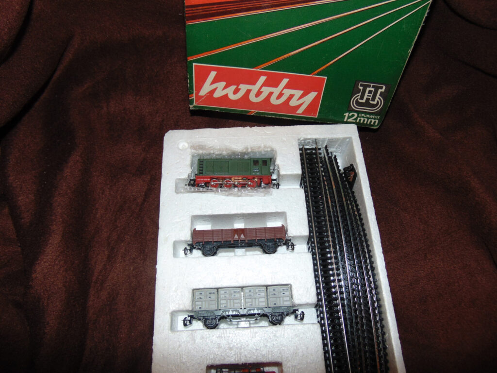 01617 Hobby - Güterzug-SET "Güterzug mit V 36" TT BTTB Modellbahn